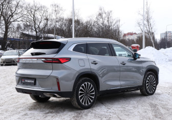 Подержанный автомобиль Exeed TXL 2023 года (5 фото)