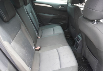 Подержанный автомобиль Citroen C4 Hatchback 2012 года (11 фото)