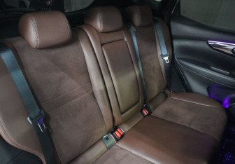 Подержанный автомобиль Nissan Qashqai 2020 года (12 фото)