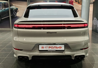 Новый Porsche Cayenne 2025 (5 фото)