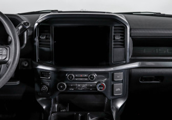 Подержанный автомобиль Ford F-150 2024 года (13 фото)