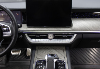 Подержанный автомобиль Tank 500 2023 года (15 фото)