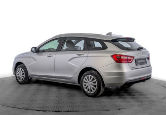 Подержанный автомобиль LADA (ВАЗ) Vesta Wagon 2021 года (7 фото)