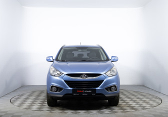 Подержанный автомобиль Hyundai ix35 2012 года (2 фото)