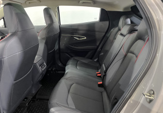 Подержанный автомобиль Changan UNI-T 2024 года (18 фото)