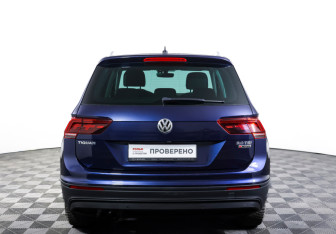 Подержанный автомобиль Volkswagen Tiguan 2017 года (6 фото)