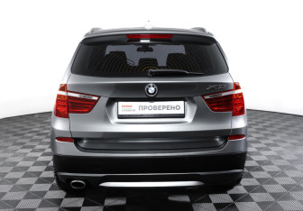 Подержанный автомобиль BMW X3 2013 года (6 фото)