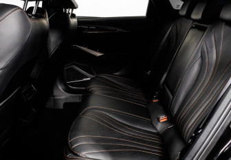 Подержанный автомобиль Geely Preface 2024 года (12 фото)