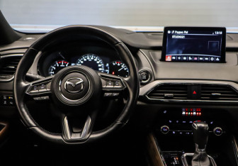 Подержанный автомобиль Mazda CX-9 2021 года (13 фото)