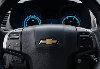 Подержанный автомобиль Chevrolet TrailBlazer 2012 года (15 фото)