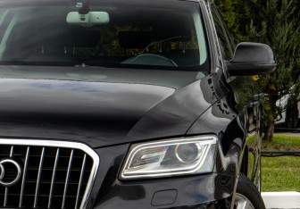 Подержанный автомобиль Audi Q5 2012 года (23 фото)