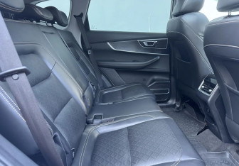 Подержанный автомобиль Chery Tiggo 8 2022 года (11 фото)