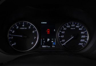 Подержанный автомобиль Mitsubishi Outlander 2013 года (12 фото)