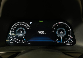 Подержанный автомобиль Hyundai Sonata 2020 года (11 фото)