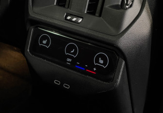 Подержанный автомобиль BMW X3 2024 года (17 фото)