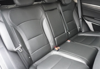 Подержанный автомобиль Geely Atlas Pro 2024 года (13 фото)