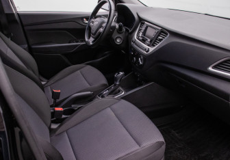Подержанный автомобиль Hyundai Solaris Sedan 2017 года (9 фото)