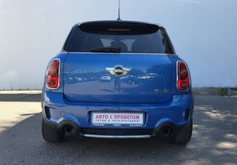 Подержанный автомобиль MINI Countryman 2012 года (6 фото)