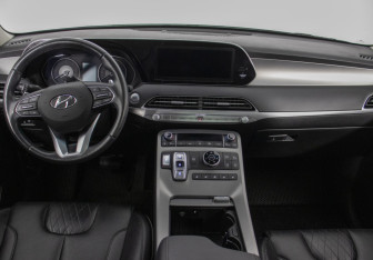 Подержанный автомобиль Hyundai Palisade 2019 года (13 фото)