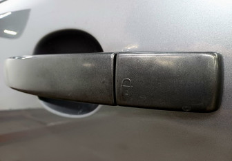 Подержанный автомобиль Land Rover Freelander 2011 года (18 фото)