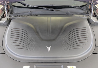 Подержанный автомобиль Voyah Free 2025 года (9 фото)