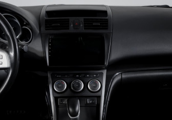 Подержанный автомобиль Mazda 6 Liftback 2008 года (13 фото)