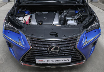 Подержанный автомобиль Lexus NX 2018 года (9 фото)