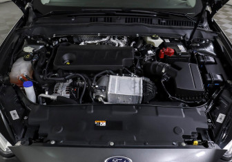 Подержанный автомобиль Ford Mondeo Wagon 2019 года (7 фото)