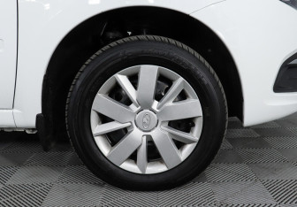 Подержанный автомобиль LADA (ВАЗ) Granta Sedan 2022 года (5 фото)