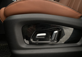 Подержанный автомобиль Omoda C5 2022 года (24 фото)