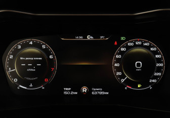 Подержанный автомобиль Geely Tugella 2021 года (11 фото)