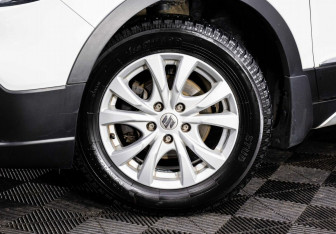 Подержанный автомобиль Suzuki SX4 Hatchback 2019 года (5 фото)