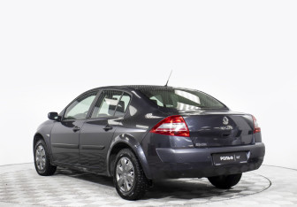 Подержанный автомобиль Renault Megane Sedan 2008 года (6 фото)