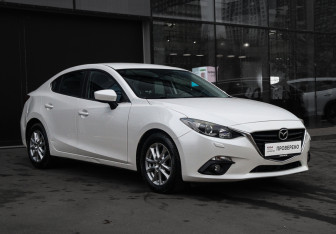 Подержанный автомобиль Mazda 3 Sedan 2014 года (3 фото)