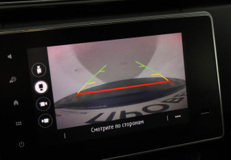 Подержанный автомобиль Renault Arkana 2021 года (13 фото)