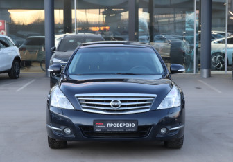 Подержанный автомобиль Nissan Teana 2008 года (2 фото)