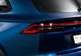 Подержанный автомобиль Geely Monjaro 2023 года (16 фото)