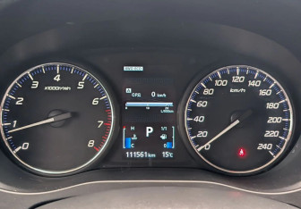 Подержанный автомобиль Mitsubishi Outlander 2018 года (15 фото)