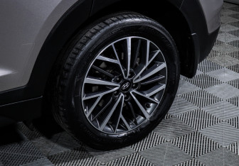 Подержанный автомобиль Hyundai Tucson 2019 года (15 фото)