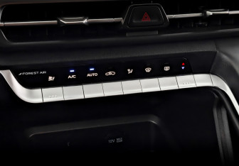 Подержанный автомобиль Changan CS35PLUS 2023 года (25 фото)