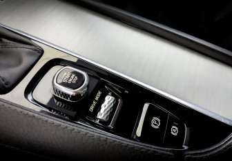 Подержанный автомобиль Volvo XC90 2019 года (28 фото)