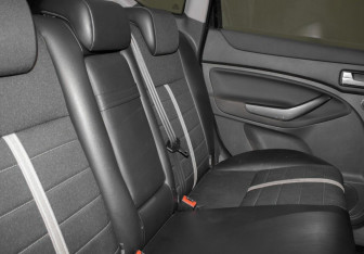 Подержанный автомобиль Ford Kuga 2012 года (21 фото)