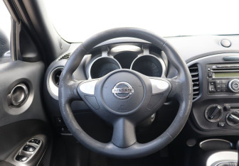 Подержанный автомобиль Nissan Juke 2013 года (13 фото)