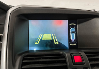 Подержанный автомобиль Volvo XC60 2014 года (16 фото)