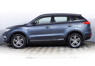 Подержанный автомобиль Geely Atlas 2018 года (3 фото)