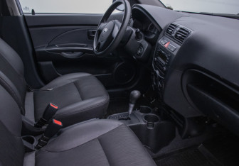 Подержанный автомобиль Kia Picanto 2010 года (9 фото)