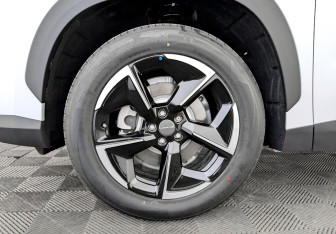 Новый Soueast S06 2026 (7 фото)