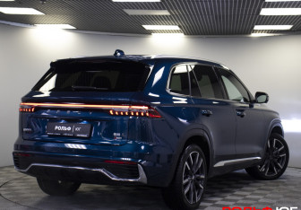 Подержанный автомобиль Geely Monjaro 2024 года (25 фото)