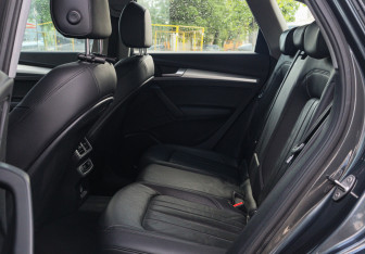 Подержанный автомобиль Audi Q5 2018 года (8 фото)