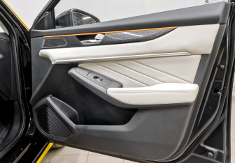 Подержанный автомобиль DongFeng Shine Max 2023 года (24 фото)